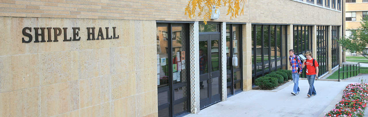 Students walking into Shiple Hall.