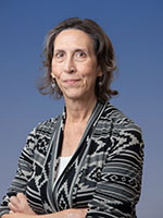 ann kucera headshot