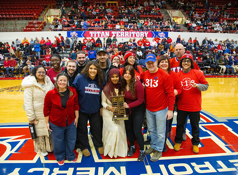 Students, alumni and staff at chili cookoff during Winter Blast 2025