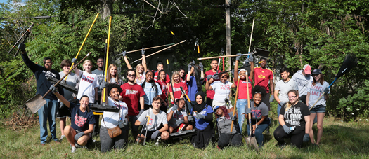 Sstudents assist in cleanup at Fitzgerald neighborhood