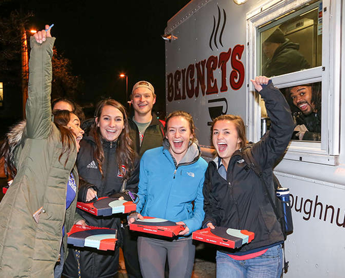 Students at a food truck