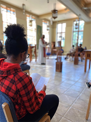 mass in st ignatius chapel